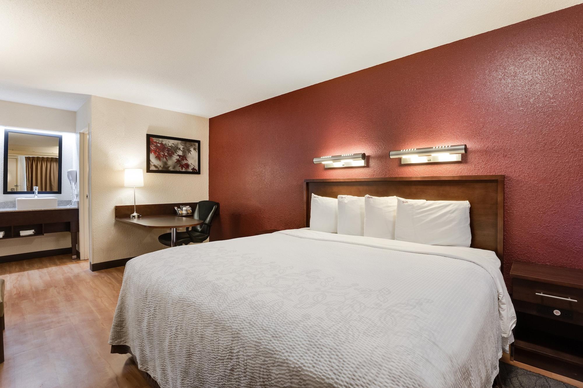 Super 8 By Wyndham Deerfield - Northbrook Hotel Exterior foto